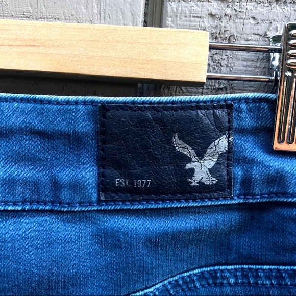 American Eagle Stretchy High Waisted Denim Shorts - Picture 5 of 7